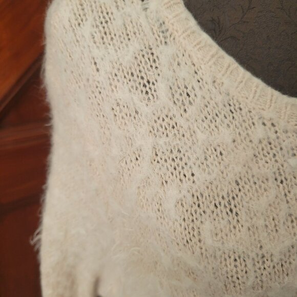 Abercrombie & Fitch Womens Wool-Mohair Blend Sweater Light Pink Size M - Picture 2 of 4